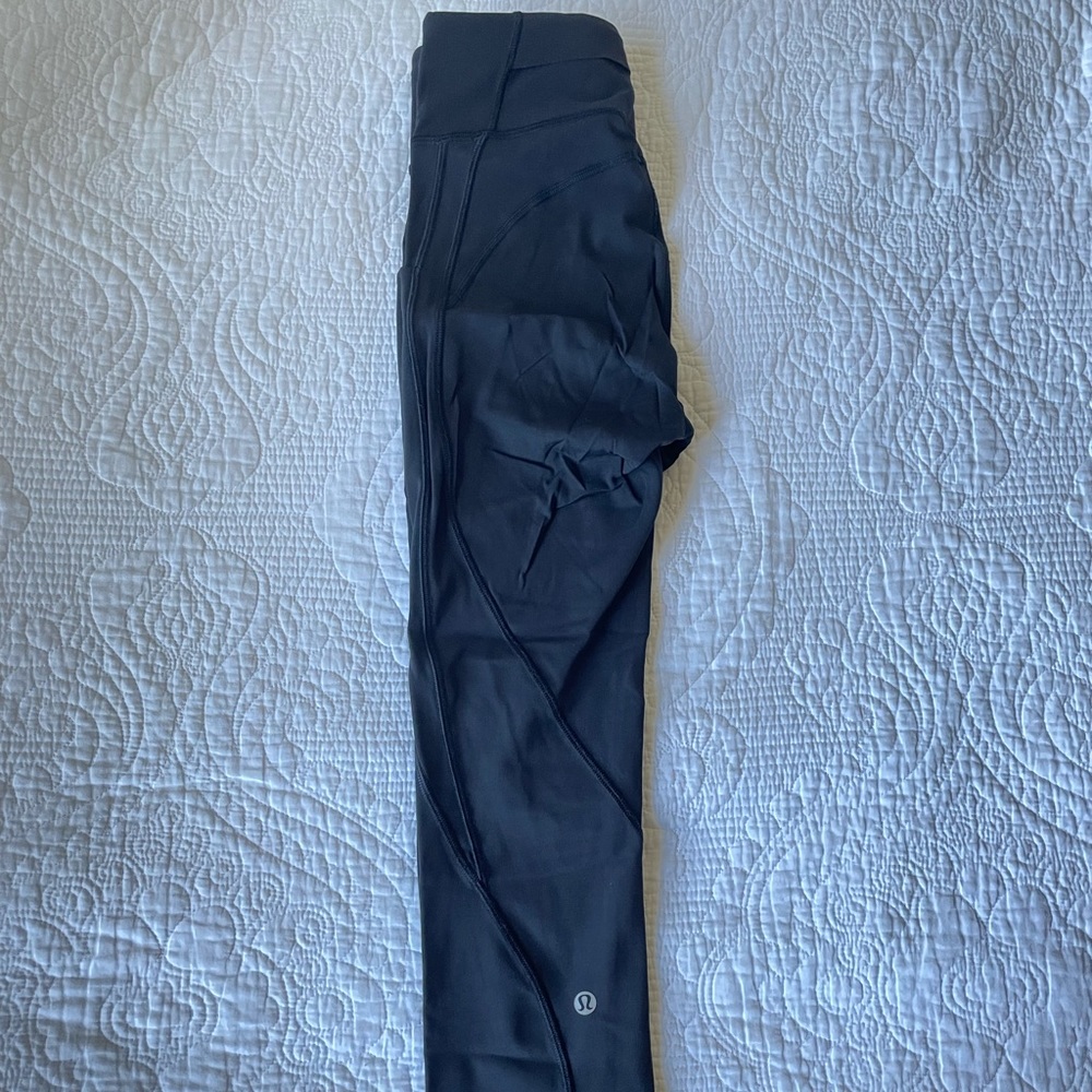 Lululemon sweat crop 23’’